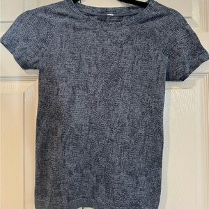 Athleta Momentum Seamless Short-Sleeve Tee, XXS